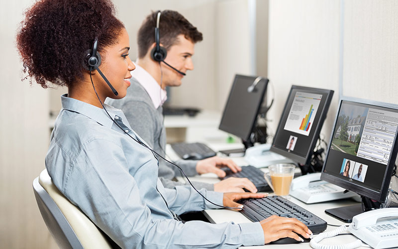 Call Center using embedded video
